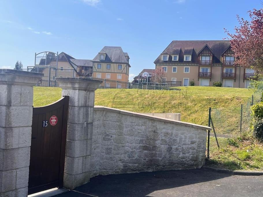 Apartment B08 1er Etage La Ferme De Deauville 1 Ch Sozen C Saint-Arnoult (Calvados)